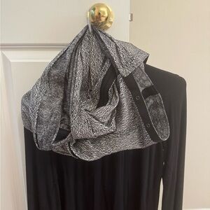 Lululemon wrap/scarf